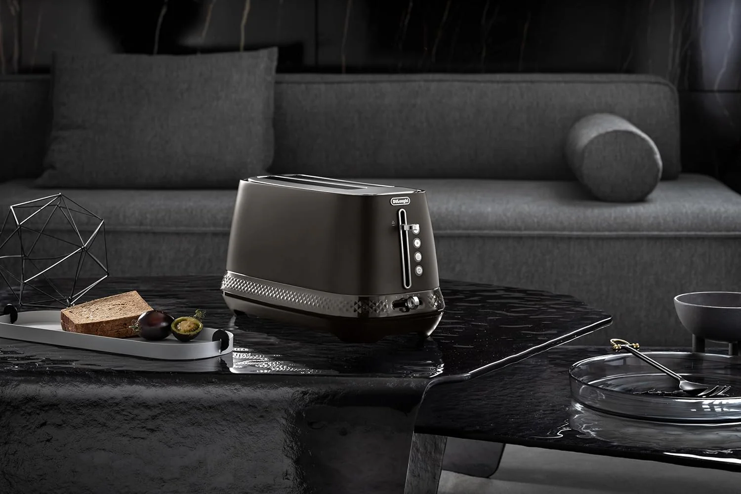 DeLonghi Diadema 2 Slot / 4 Slice Toaster  - Black | CTV3003.BK - Image 7