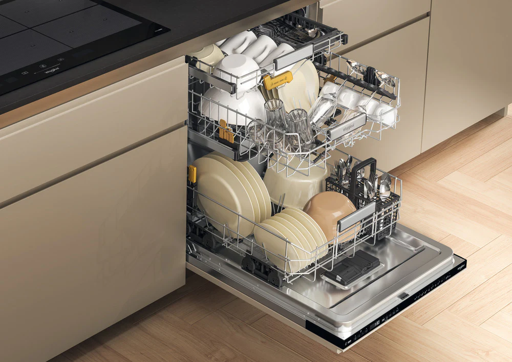 Whirlpool MaxiSpace 14 Place Settings Built In Dishwasher | W8IHP42LUK - Image 8
